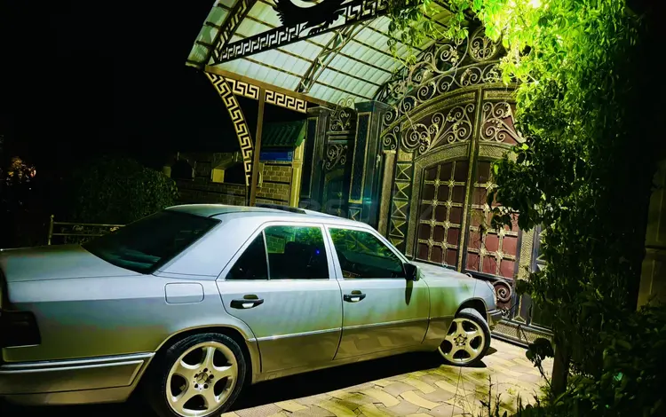 Mercedes-Benz E 280 1995 года за 3 500 000 тг. в Шымкент