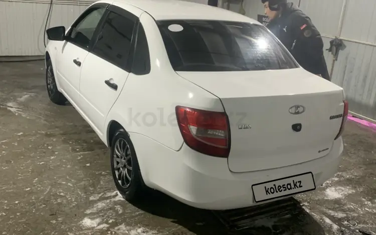 ВАЗ (Lada) Granta 2190 2018 года за 2 900 000 тг. в Семей