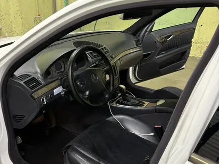 Mercedes-Benz E 320 2002 года за 3 500 000 тг. в Астана – фото 4