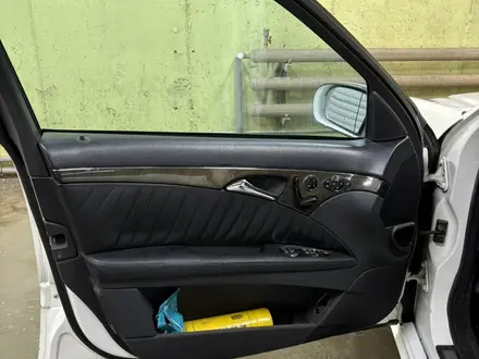 Mercedes-Benz E 320 2002 года за 3 500 000 тг. в Астана – фото 5