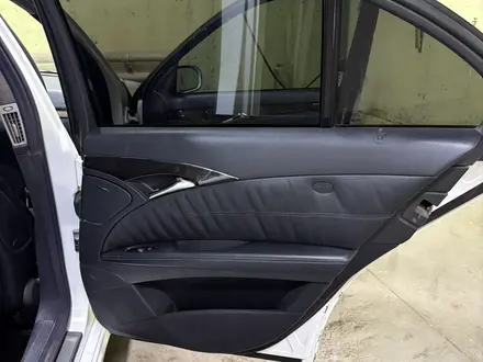 Mercedes-Benz E 320 2002 года за 3 500 000 тг. в Астана – фото 7