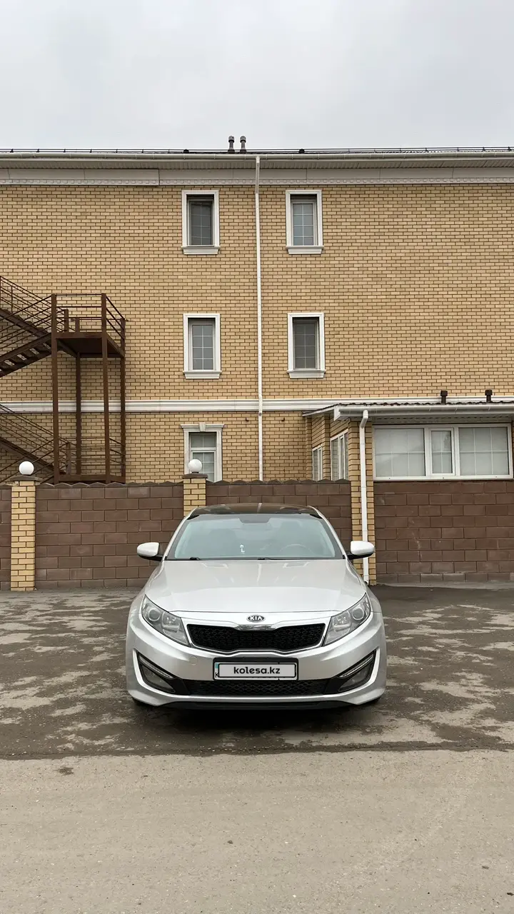 Kia K5, 2011