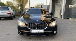 BMW 750 2010 года за 11 000 000 тг. в Алматы – фото 3