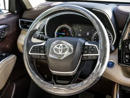 Toyota Highlander 2022 года за 31 000 000 тг. в Шымкент – фото 8