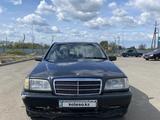 Mercedes-Benz C 180 1994 годаүшін870 000 тг. в Актобе – фото 3