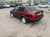 Volkswagen Vento 1993 годаfor1 200 000 тг. в Астана – фото 4