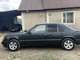 Mercedes-Benz E 230 1991 года за 1 850 000 тг. в Алматы – фото 4