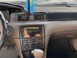 Toyota Camry 2001 года за 3 400 000 тг. в Тараз – фото 4