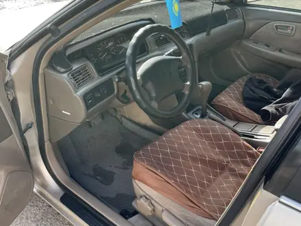 Toyota Camry 2001 года за 3 400 000 тг. в Тараз – фото 2