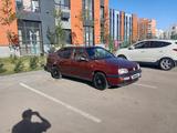 Volkswagen Vento 1992 года за 770 000 тг. в Астана