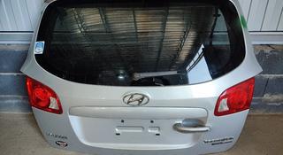 Крышка багажника Hyundai Santa Fe за 100 000 тг. в Алматы