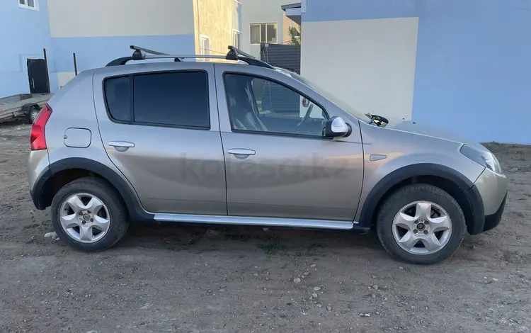 Renault Sandero Stepway 2014 года за 3 700 000 тг. в Уральск