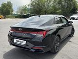 Hyundai Elantra 2022 года за 12 000 000 тг. в Алматы – фото 2