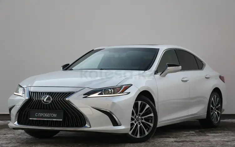 Lexus ES 250 2021 годаfor20 400 000 тг. в Астана