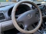 Toyota Camry 2004 годаfor4 700 000 тг. в Алматы – фото 2