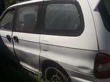 Kia Carnival 2001 года за 350 000 тг. в Шелек – фото 3