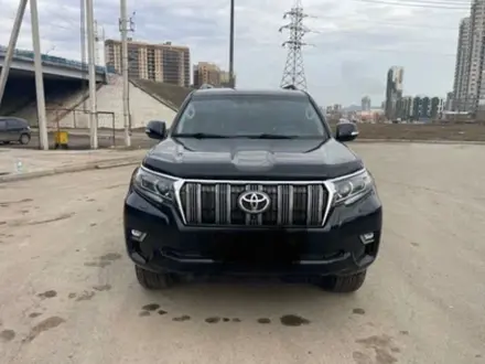 Toyota Land Cruiser Prado 2019 года за 33 000 000 тг. в Актау