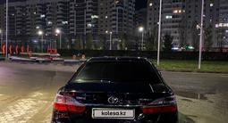 Toyota Camry 2015 года за 11 800 000 тг. в Астана – фото 4