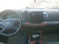 Toyota Camry 2004 года за 6 300 000 тг. в Усть-Каменогорск – фото 5