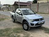 Mitsubishi L200 2011 годаүшін3 500 000 тг. в Шымкент – фото 2