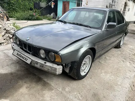 BMW 520 1991 года за 1 300 000 тг. в Алматы – фото 3