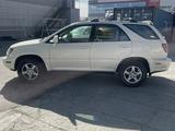 Lexus RX 300 1999 годаfor5 300 000 тг. в Усть-Каменогорск – фото 2