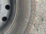 Bridgestone Ice Cruiser 7000 S 185/65/15 за 25 000 тг. в Талдыкорган