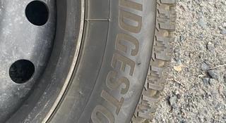 Bridgestone Ice Cruiser 7000 S 185/65/15 за 25 000 тг. в Талдыкорган