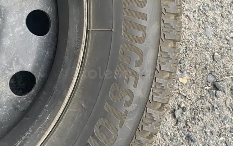 Bridgestone Ice Cruiser 7000 S 185/65/15үшін25 000 тг. в Талдыкорган