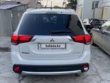 Mitsubishi Outlander 2015 года за 10 500 000 тг. в Усть-Каменогорск – фото 4