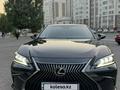 Lexus ES 350 2019 года за 27 500 000 тг. в Астана