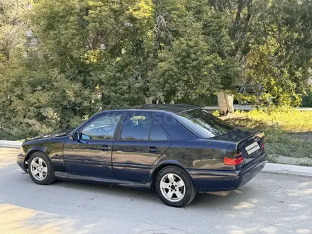 Mercedes-Benz C 200 1994 года за 1 150 000 тг. в Караганда – фото 7