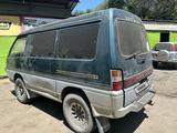 Mitsubishi Delica 1993 годаfor300 000 тг. в Алматы – фото 3