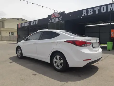 Hyundai Elantra 2015 года за 5 300 000 тг. в Шымкент – фото 4