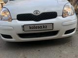 Toyota Yaris 2002 годаүшін2 400 000 тг. в Алматы
