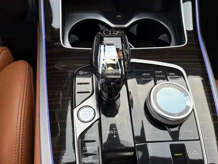 BMW X7 2021 года за 35 000 000 тг. в Алматы – фото 11