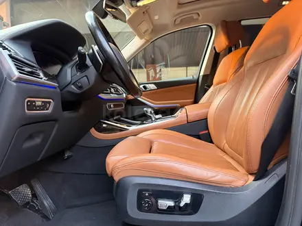 BMW X7 2021 года за 35 000 000 тг. в Алматы – фото 14