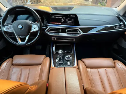 BMW X7 2021 года за 35 000 000 тг. в Алматы – фото 3