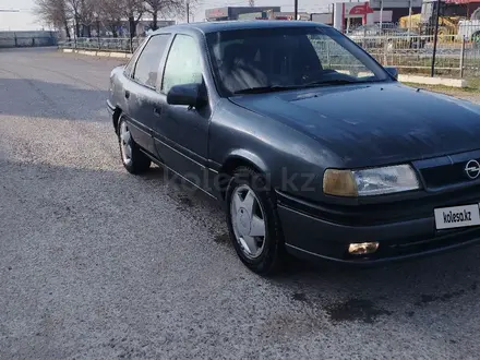 Opel Vectra 1995 года за 850 000 тг. в Туркестан – фото 4