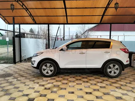 Kia Sportage 2015 года за 7 500 000 тг. в Уральск – фото 2