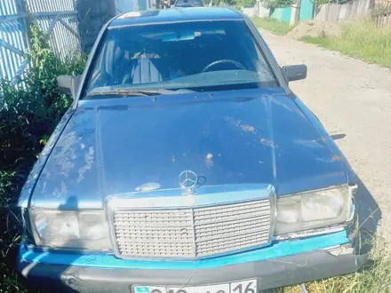 Mercedes-Benz E 200 1992 года за 300 000 тг. в Серебрянск