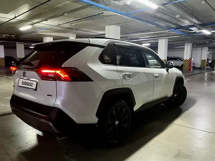 Toyota RAV4 2020 года за 14 900 000 тг. в Алматы – фото 18