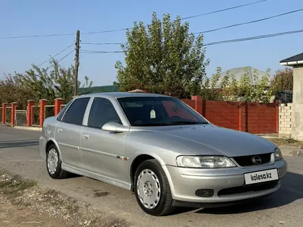 Opel Vectra 1996 года за 1 500 000 тг. в Шымкент