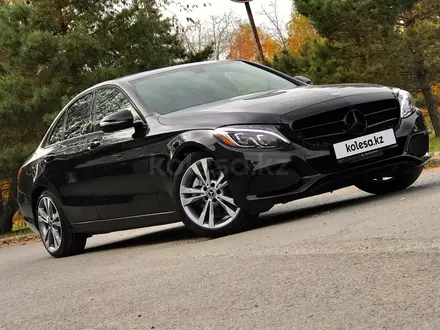 Mercedes-Benz C 300 2018 года за 11 849 000 тг. в Петропавловск