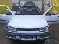 Volkswagen Golf 1996 годаfor1 400 000 тг. в Астана