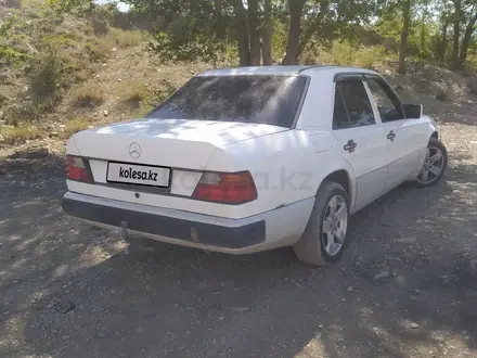 Mercedes-Benz E 230 1990 года за 1 100 000 тг. в Жезказган – фото 3