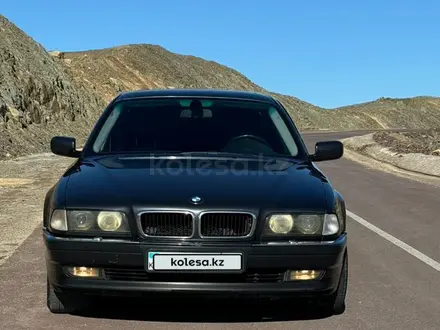 BMW 735 1998 года за 4 500 000 тг. в Актау – фото 7
