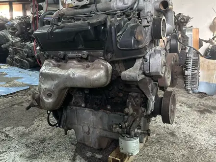 Двигатель Mitsubishi 6G74 3.5L за 750 000 тг. в Караганда – фото 3