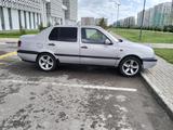 Volkswagen Vento 1993 года за 1 100 000 тг. в Туркестан – фото 2