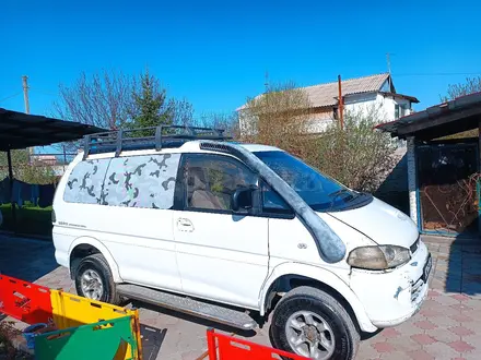 Mitsubishi Delica 1995 года за 2 500 000 тг. в Алматы